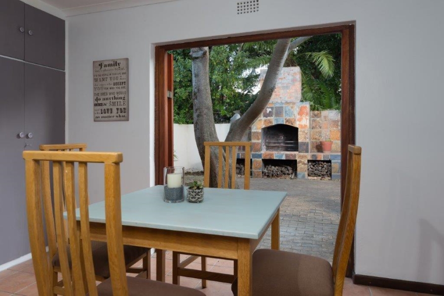 3 Bedroom Property for Sale in Helderrand Western Cape